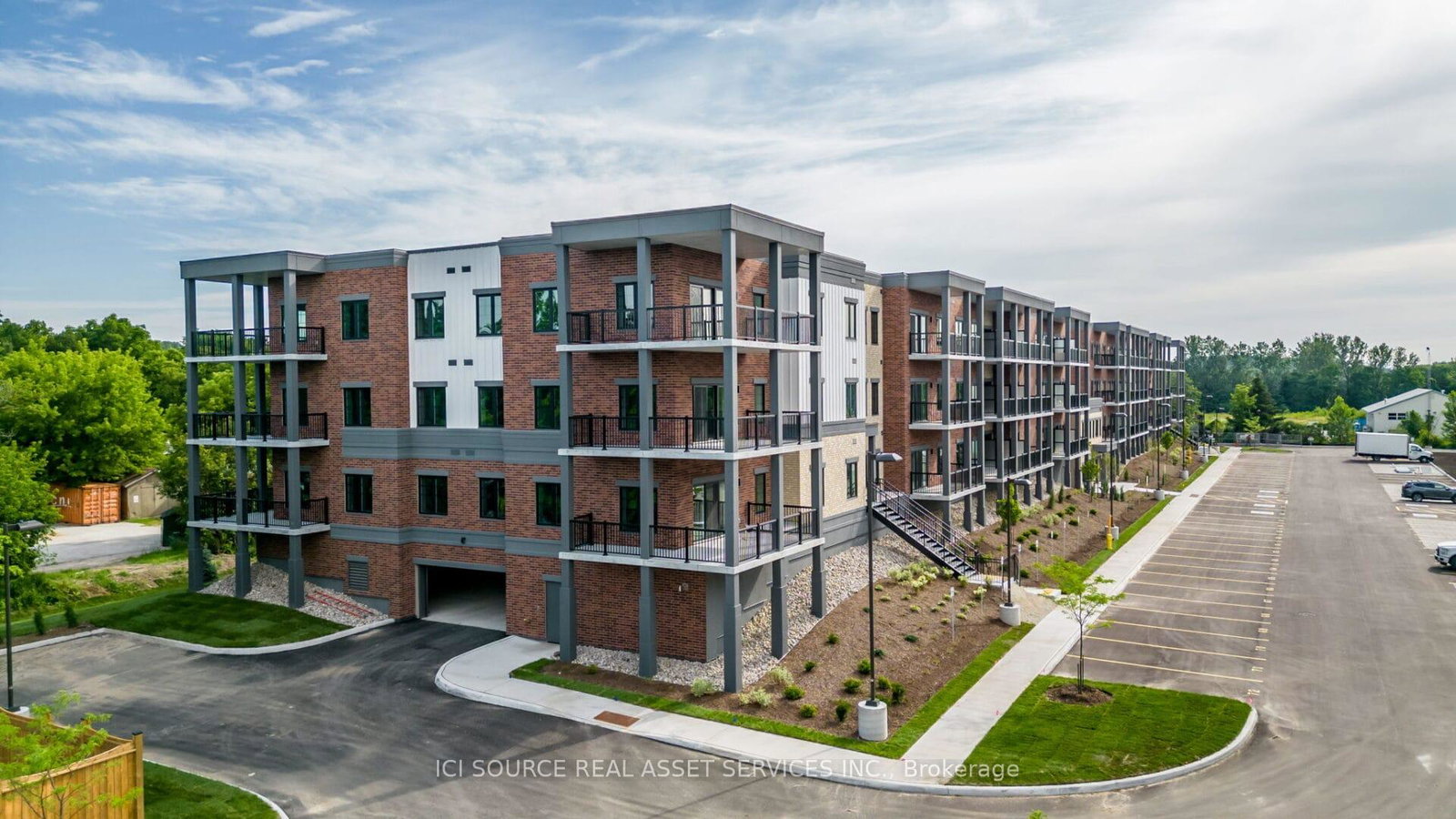 121-mary-street-clearview-ontario-s12634012