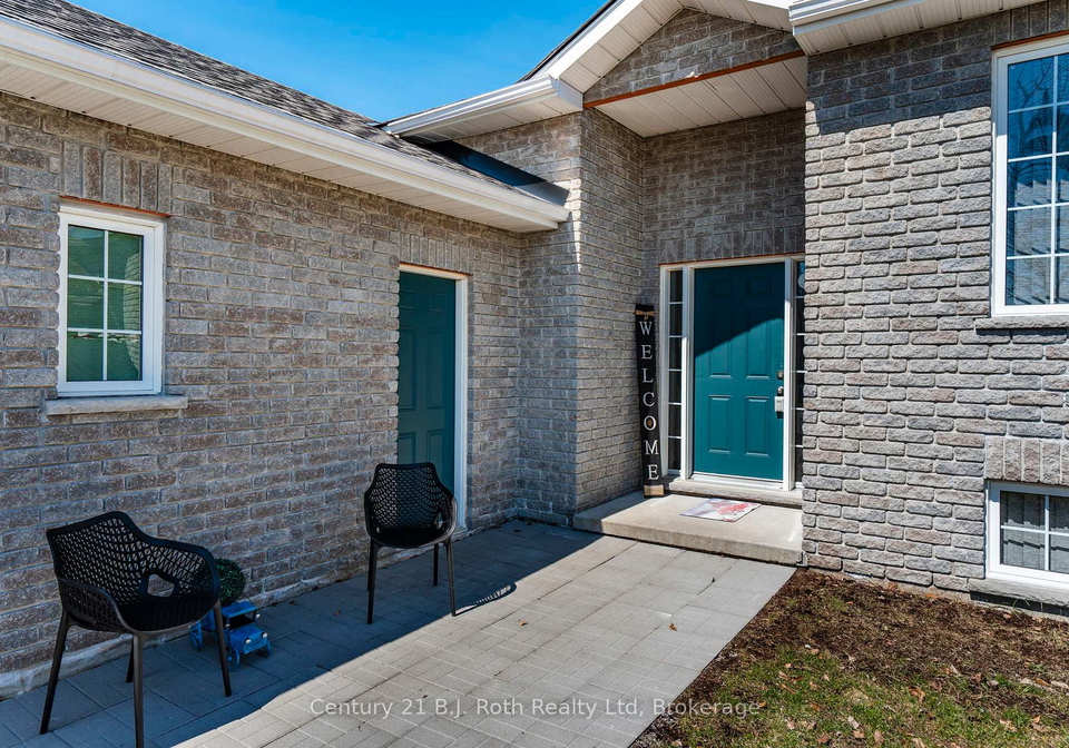 77-georgias-walk-tay-ontario-s12635172