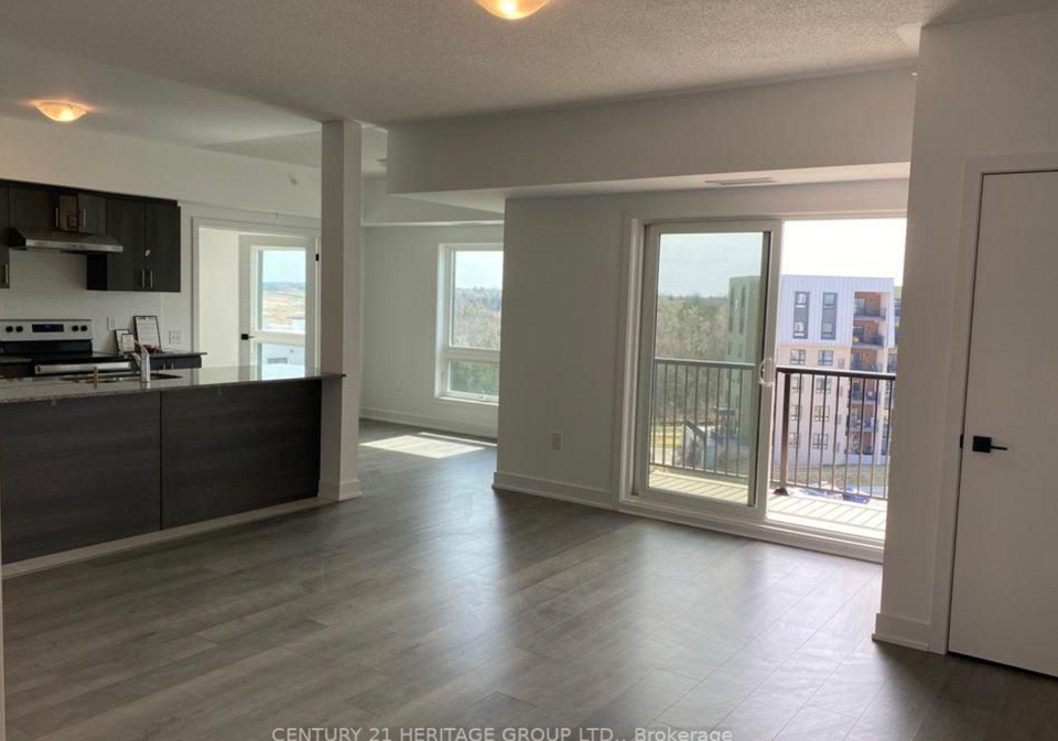 4-spice-way-barrie-ontario-s12635406