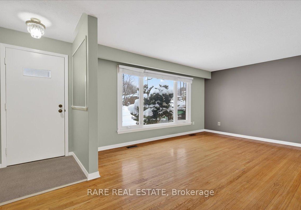24-lay-street-barrie-ontario-s12636532