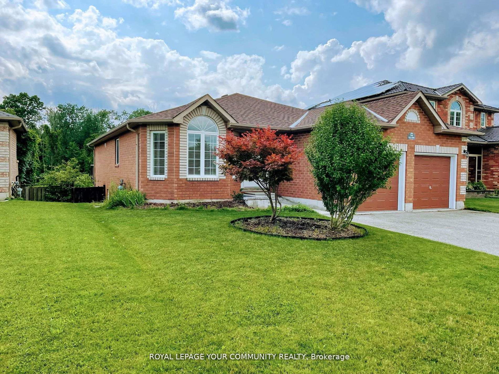 24-sun-king-crescent-barrie-ontario-s12636828