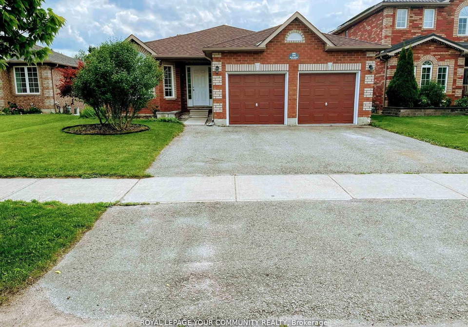 24-sun-king-crescent-barrie-ontario-s12636828