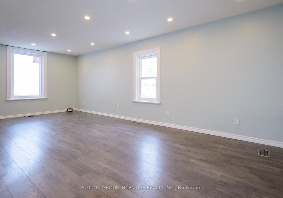 46-ellen-street-barrie-ontario-s12637452