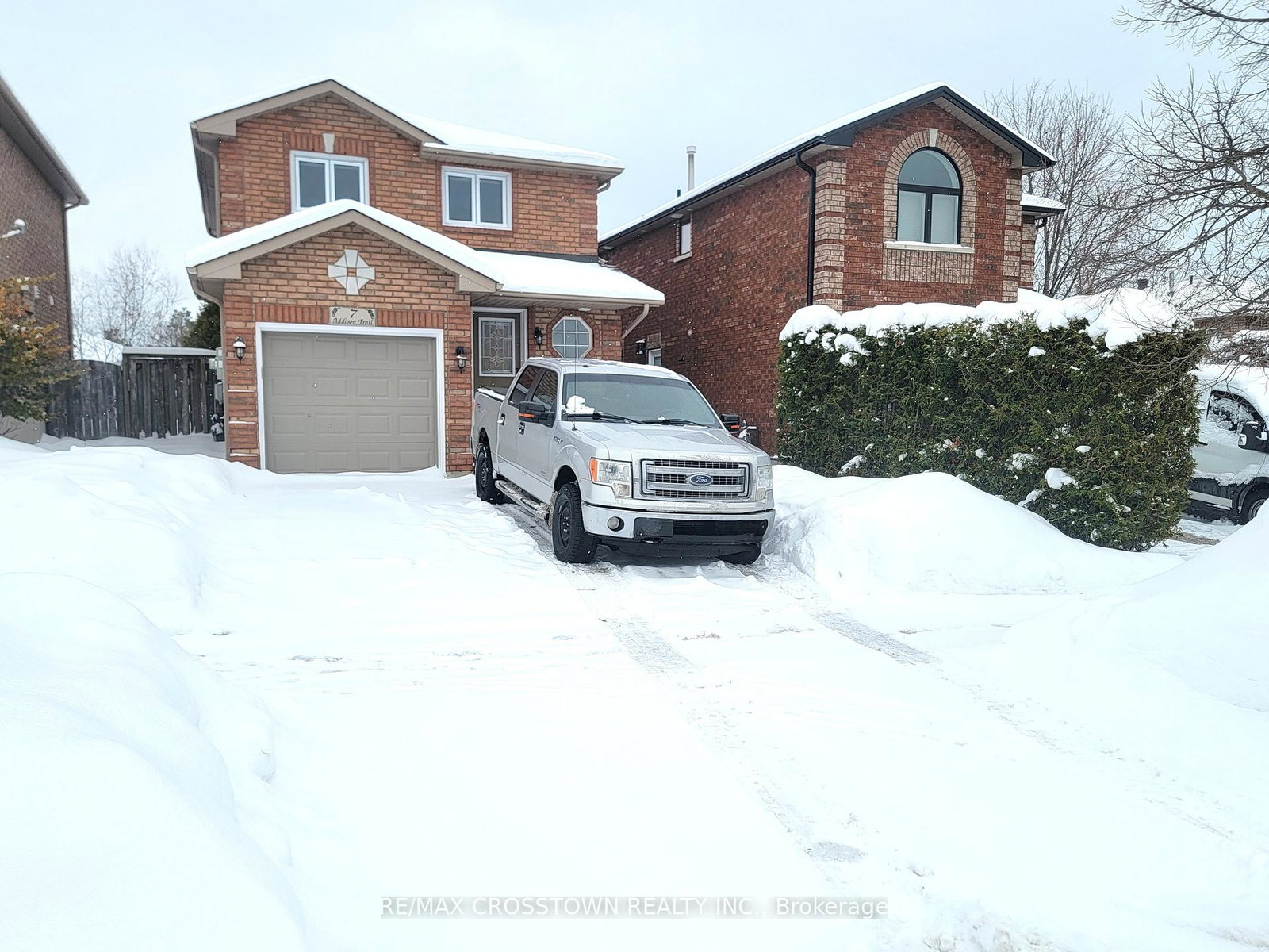 7-addison-trail-barrie-ontario-s12638710