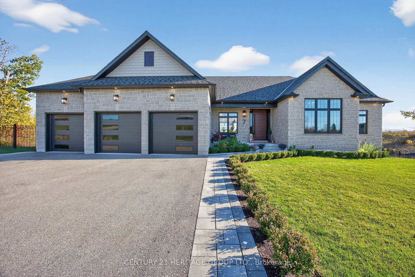 7-caldwell-drive-oro-medonte-ontario-s12640434