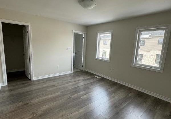 6-wagon-lane-n-barrie-ontario-s12642800