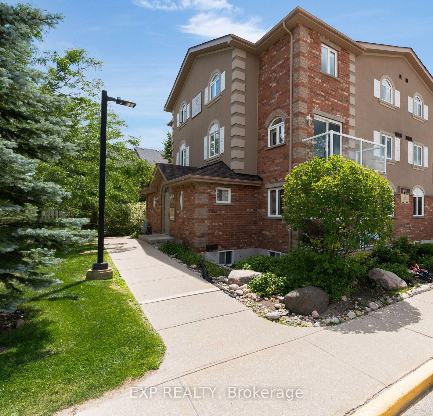 135-sydenham-wells-barrie-ontario-s12644312