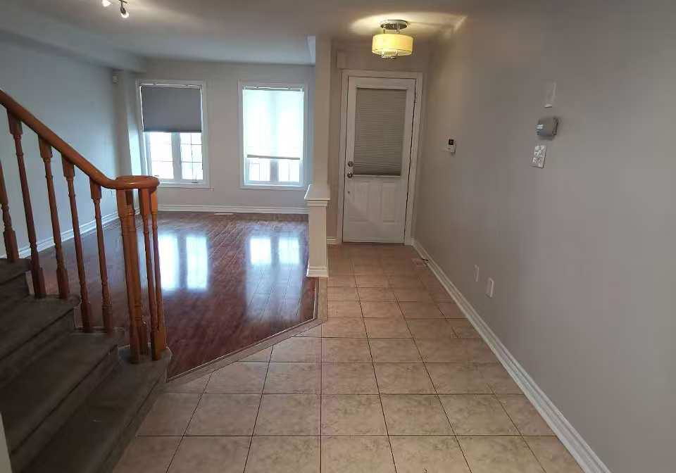 24-beatrice-lane-barrie-ontario-s12650274