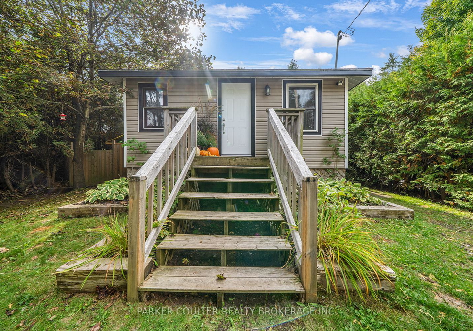 1182-5-line-s-oro-medonte-ontario-s12651888