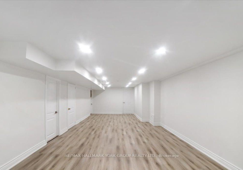 28-charlbrook-avenue-barrie-ontario-s12653474