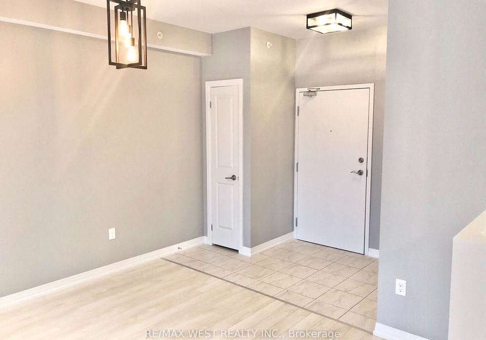304-essa-drive-barrie-ontario-s12654870