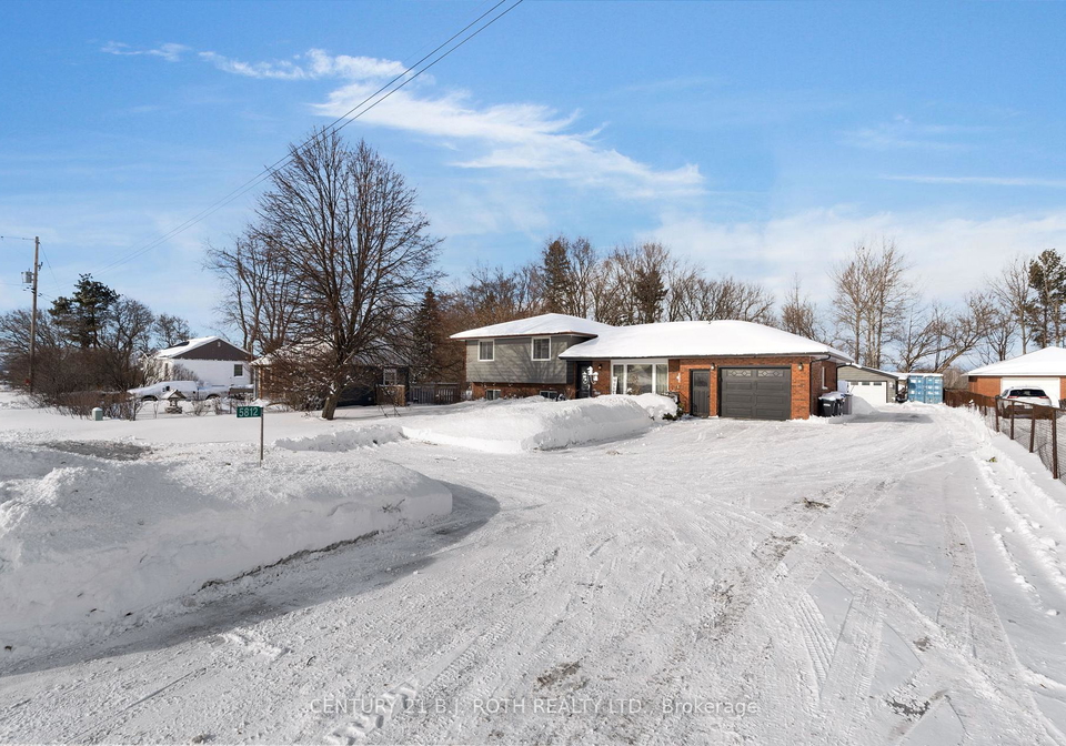 5812-county-road-90-springwater-ontario-s12657728