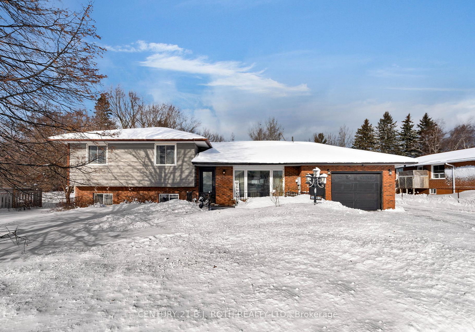 5812-county-road-90-springwater-ontario-s12657728
