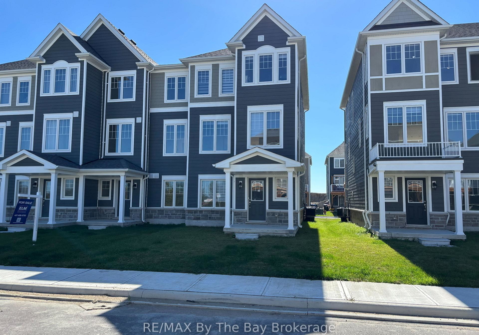 103-surf-drive-wasaga-beach-ontario-s12660246