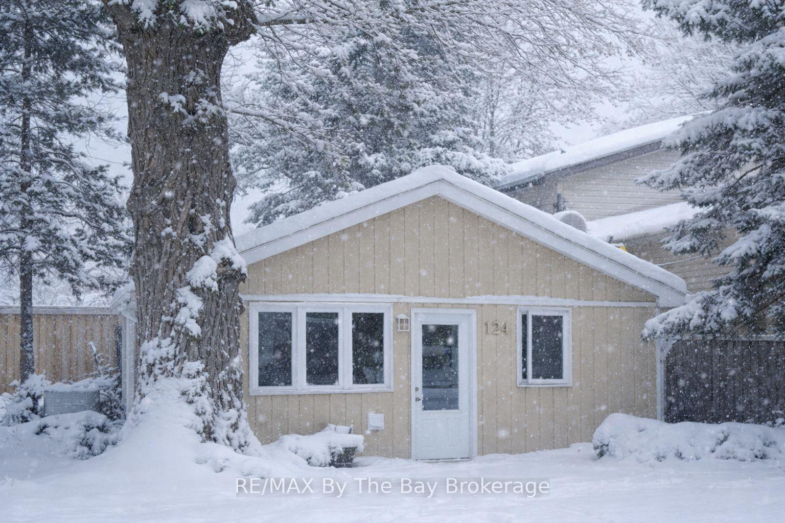1239-mosley-street-wasaga-beach-ontario-s12661166