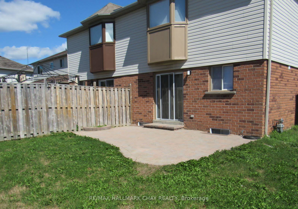 145-leslie-avenue-barrie-ontario-s12662782