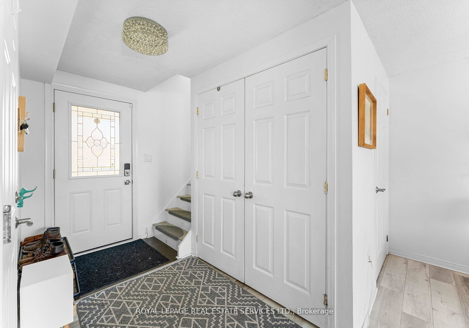 4-weymouth-road-barrie-ontario-s12664526