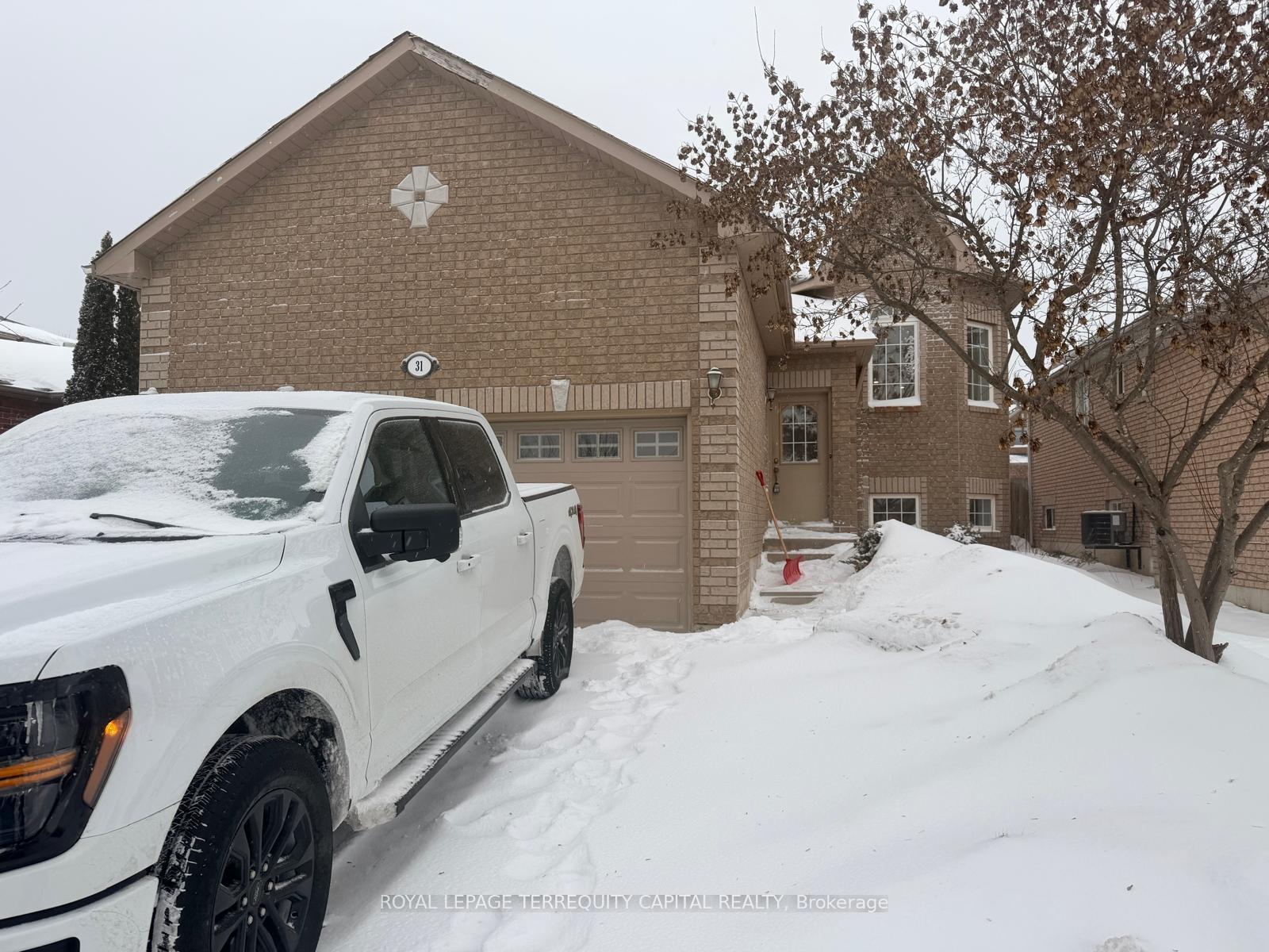 31-seline-crescent-barrie-ontario-s12669576