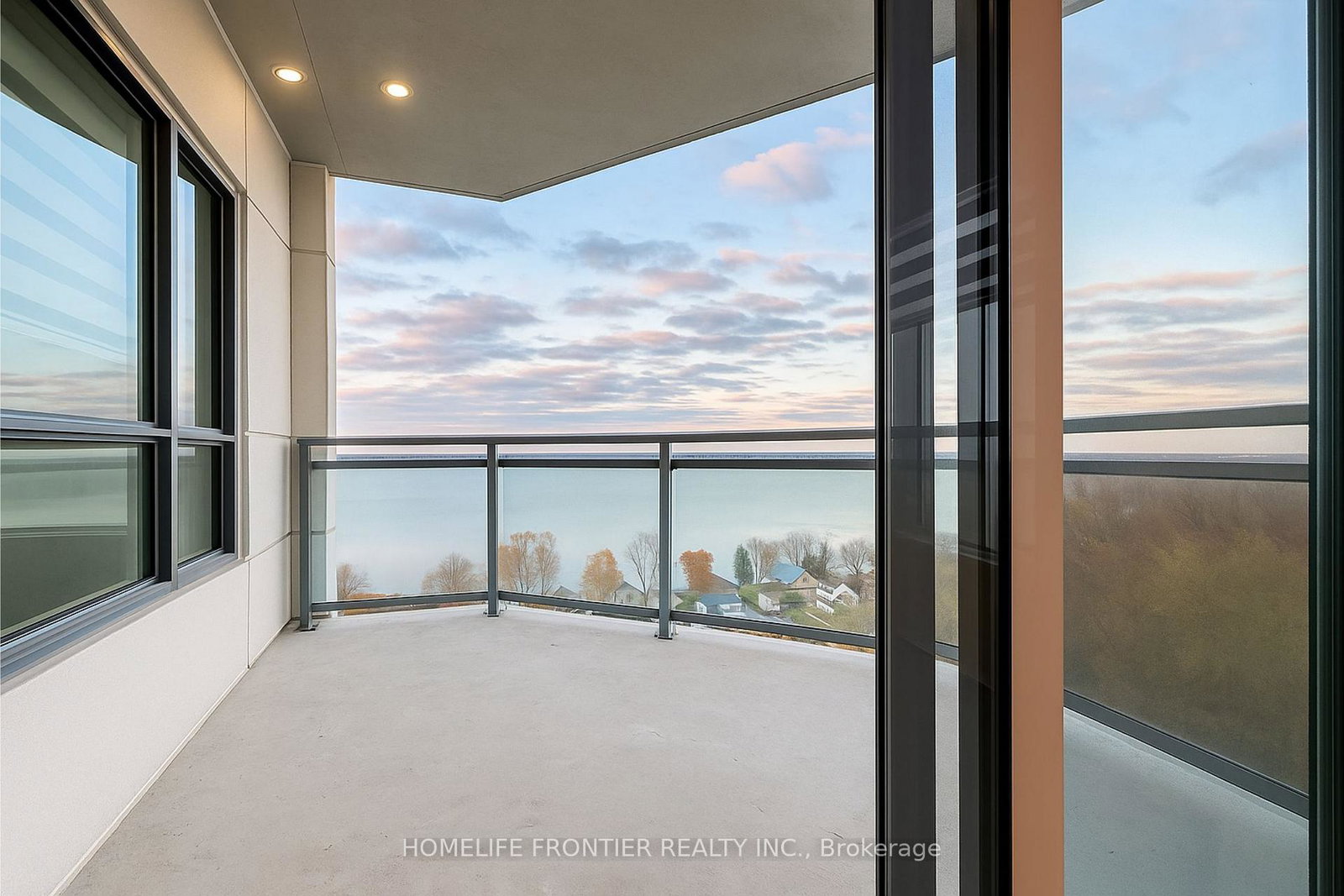 56-lakeside-terrace-barrie-ontario-s12669586