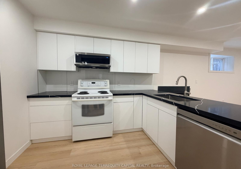 31-seline-crescent-barrie-ontario-s12669618