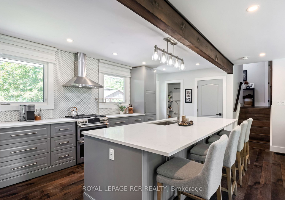 2534-sunnidale-road-springwater-ontario-s12670132