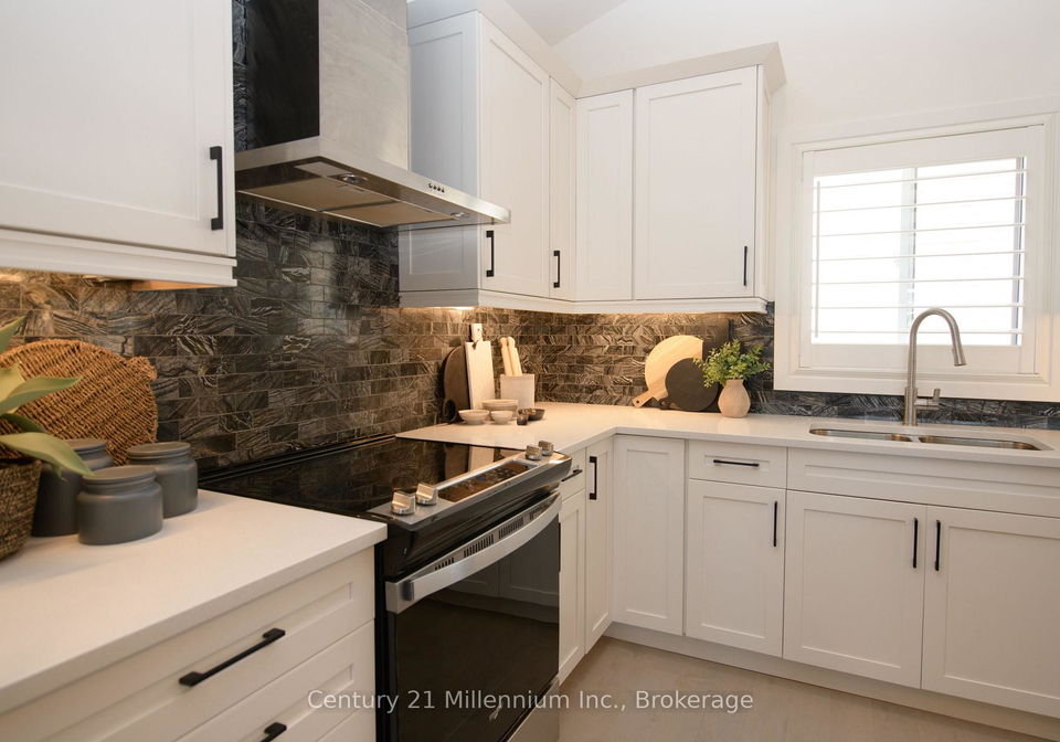 107-plewes-drive-collingwood-ontario-s12671102