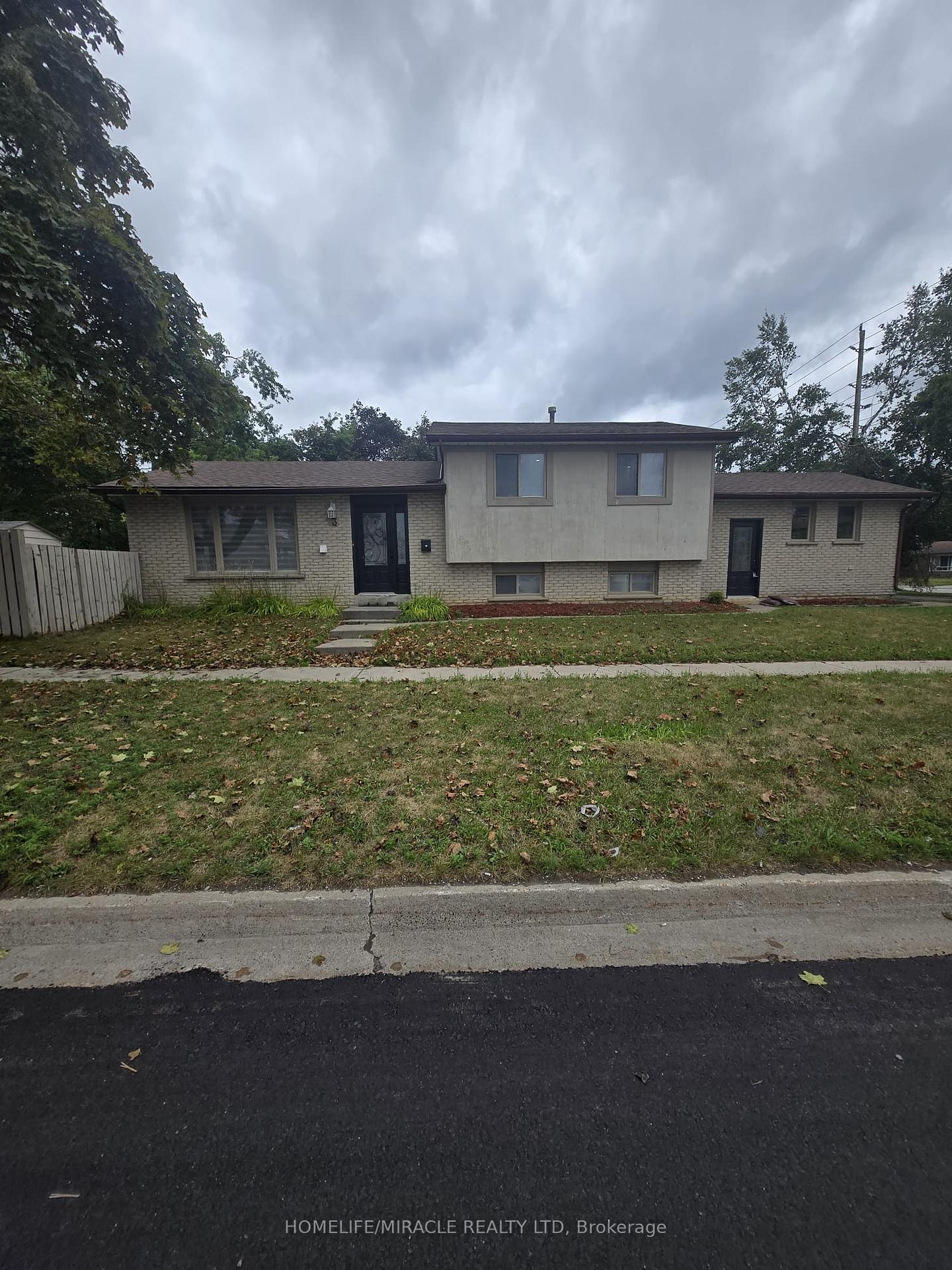 3-sylvia-street-barrie-ontario-s12671386