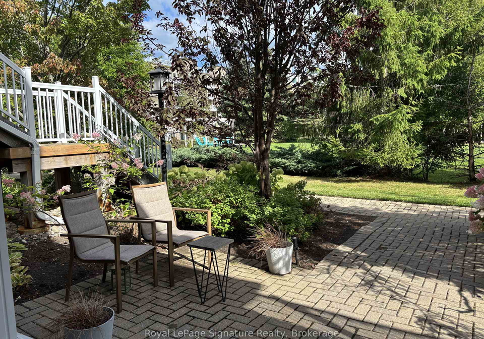 11-dawson-drive-collingwood-ontario-s12671836
