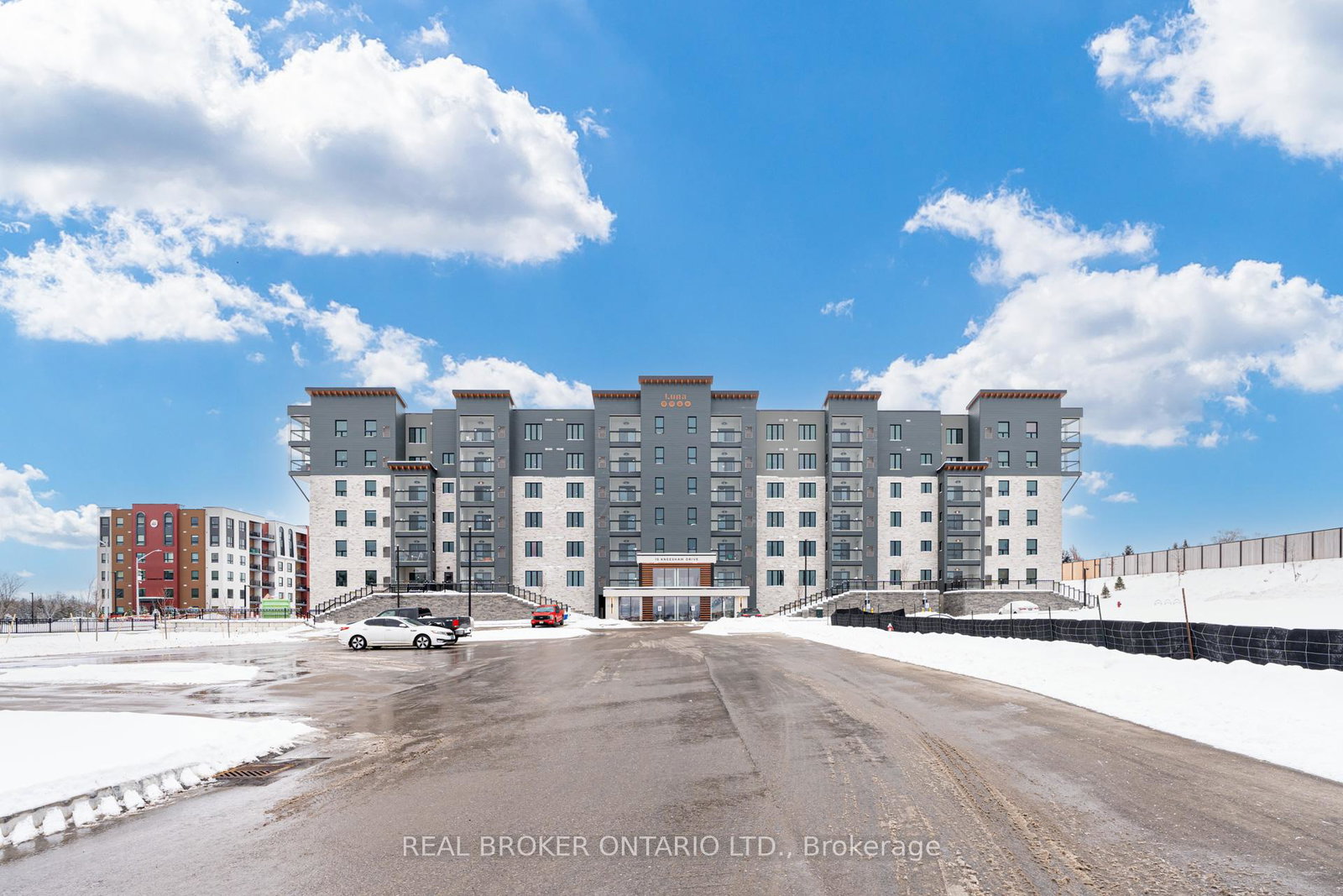 15-kneeshaw-drive-s-barrie-ontario-s12672200