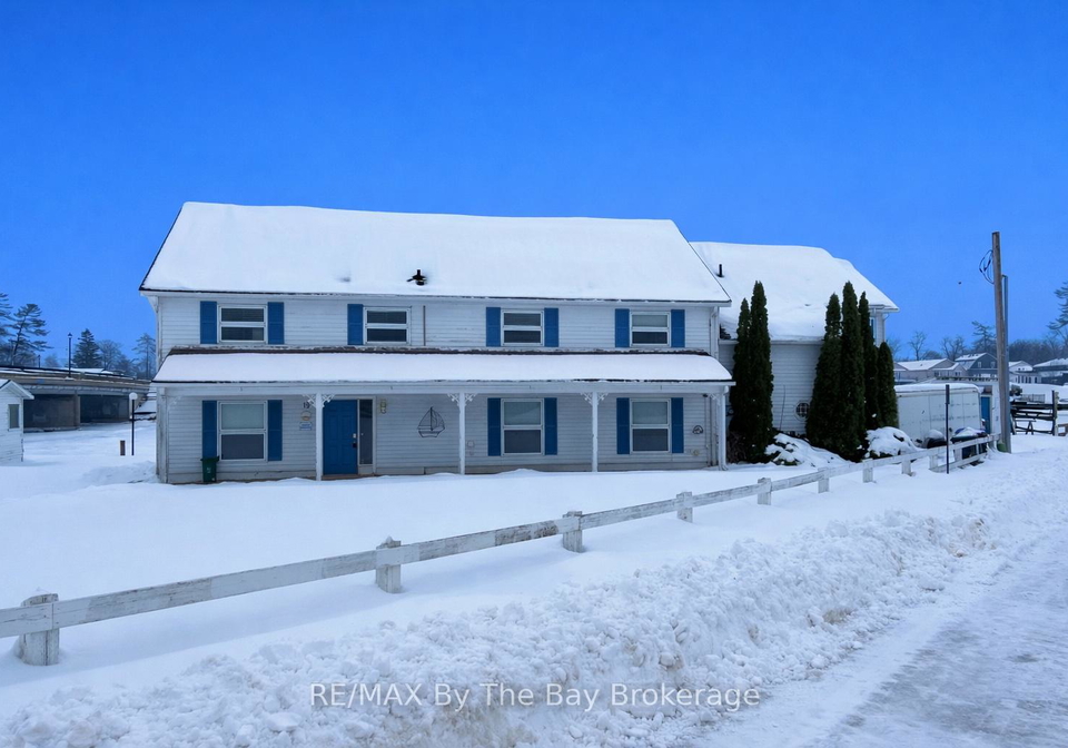 15-willow-street-wasaga-beach-ontario-s12674162