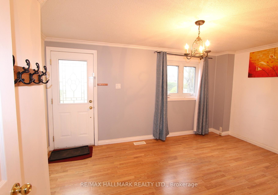 8-meadowland-avenue-barrie-ontario-s12674962