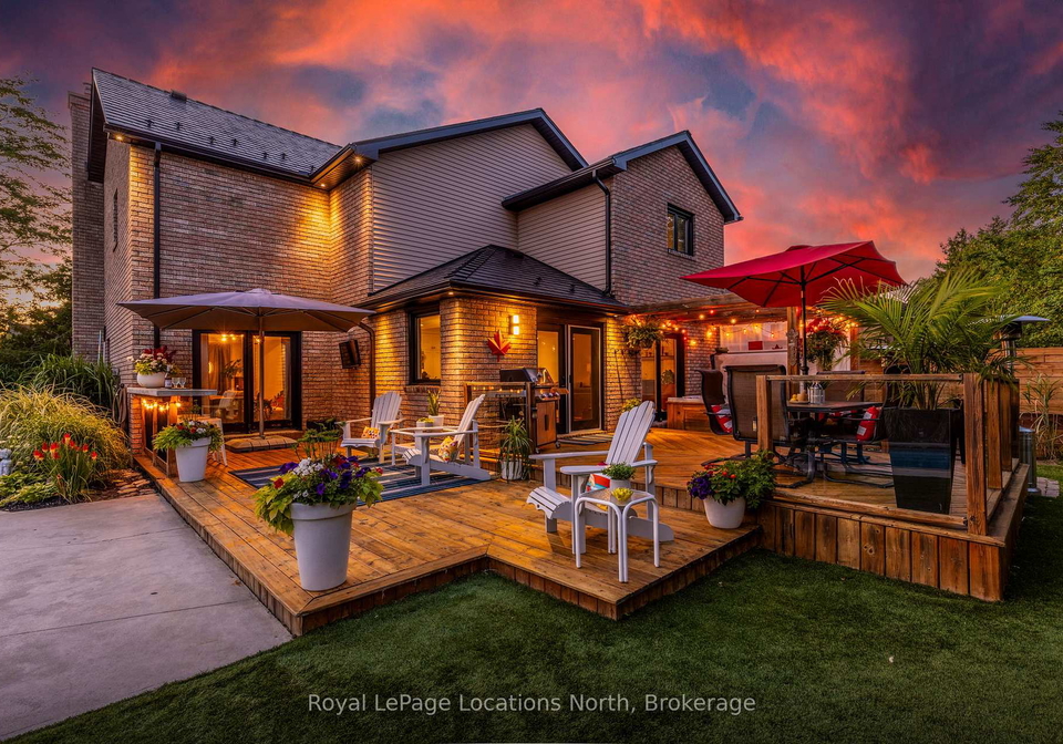 8-burnside-court-collingwood-ontario-s12675524