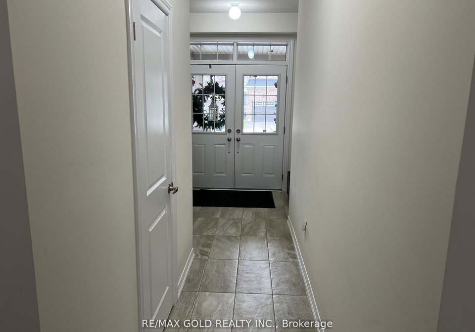 31-tamworth-terrace-barrie-ontario-s12683780