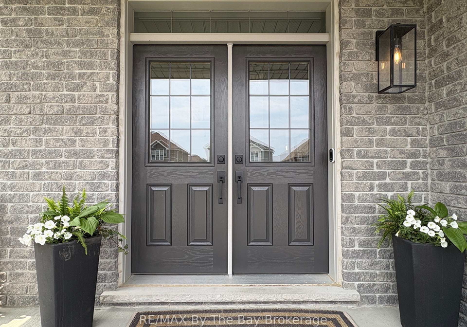 77-lockerbie-crescent-collingwood-ontario-s12684170