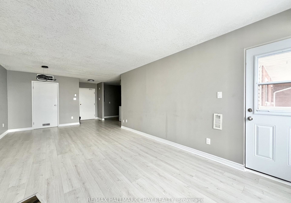 126-bell-farm-road-barrie-ontario-s12684296