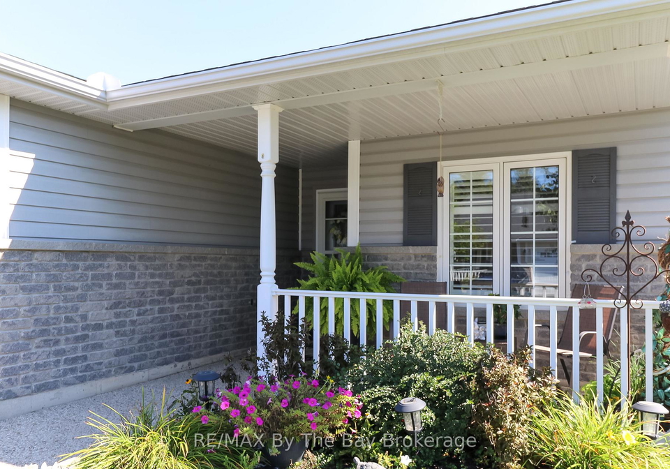 31-new-york-avenue-wasaga-beach-ontario-s12684320