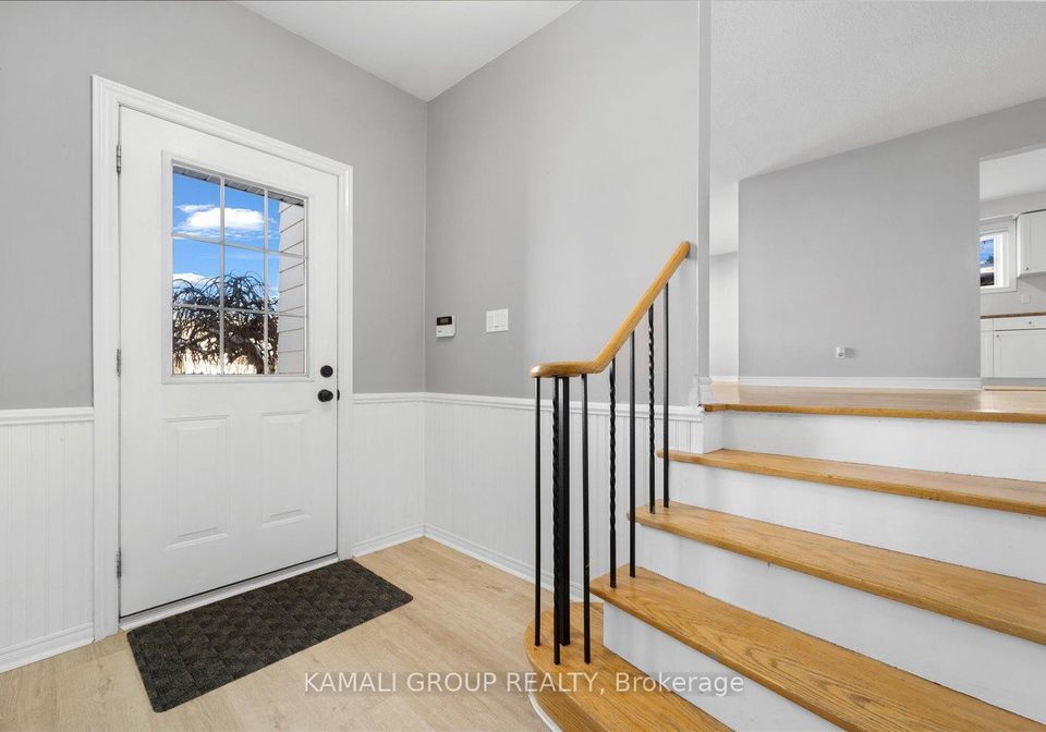 78-college-crescent-barrie-ontario-s12686400
