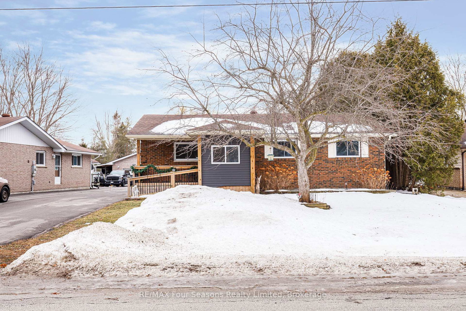 225-christopher-street-clearview-ontario-s12687284