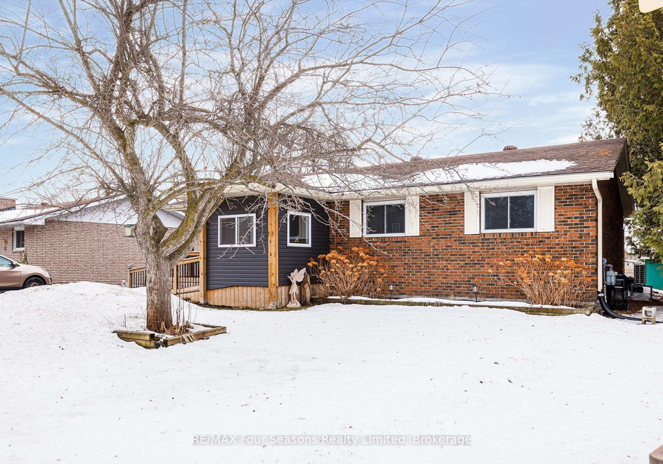 225-christopher-street-clearview-ontario-s12687284