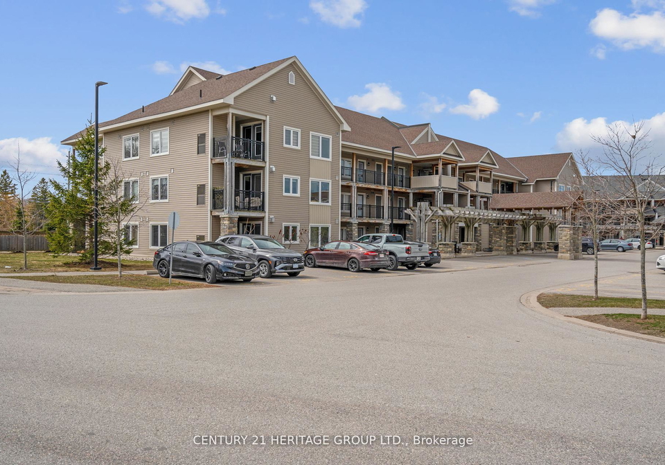 2-anchorage-crescent-collingwood-ontario-s12689508