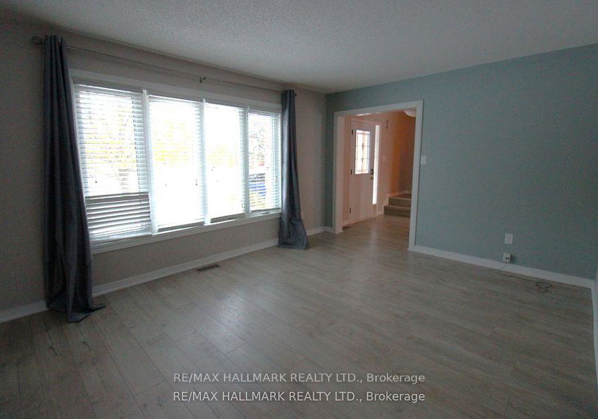 20-brown-street-barrie-ontario-s12692262