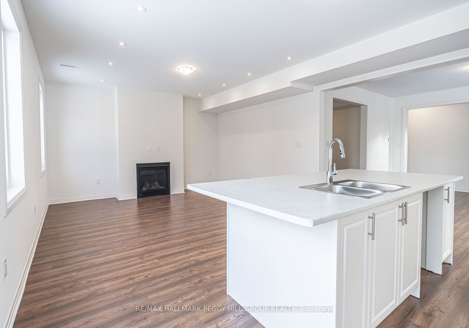 112-west-oak-trail-barrie-ontario-s12692554