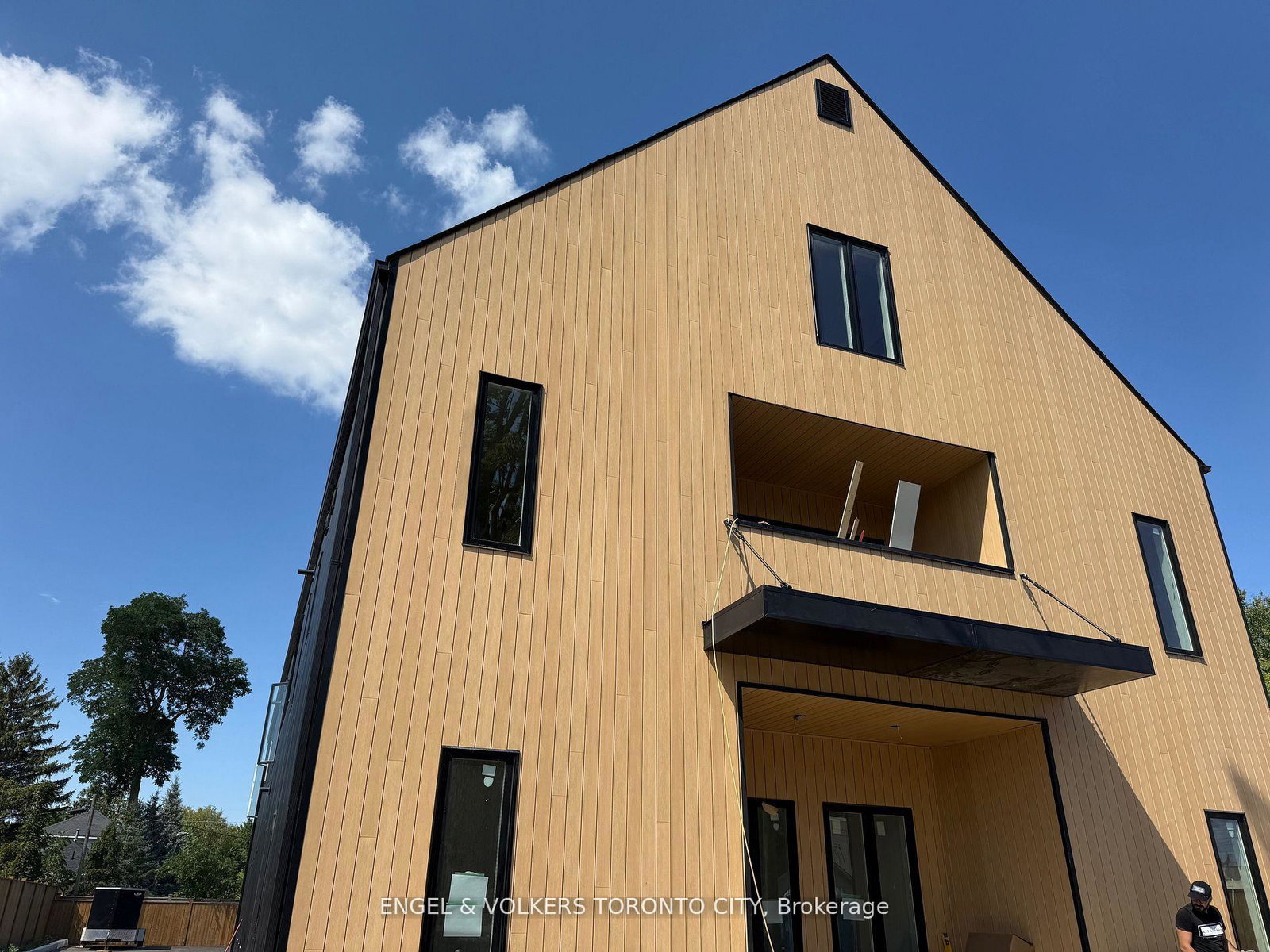 32-oak-street-collingwood-ontario-s12693244