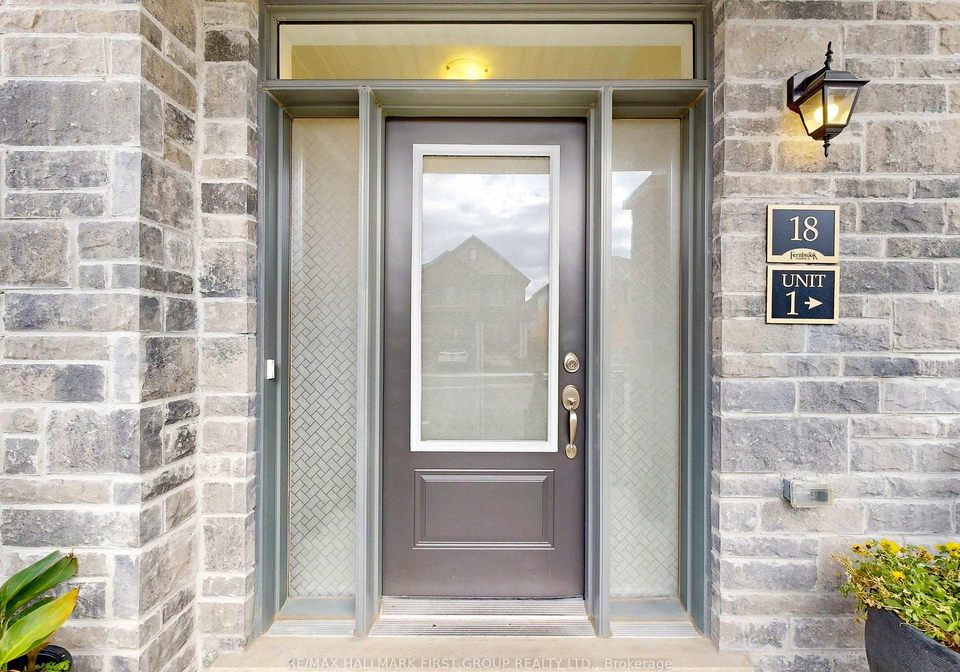 18-ludlow-drive-barrie-ontario-s12694032