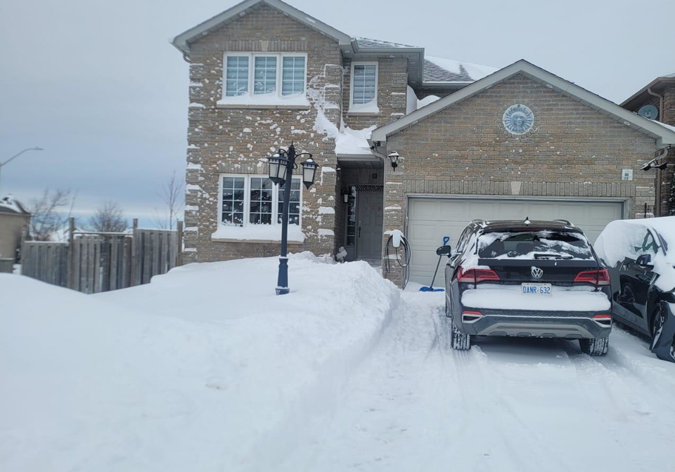72-jessica-drive-barrie-ontario-s12697984