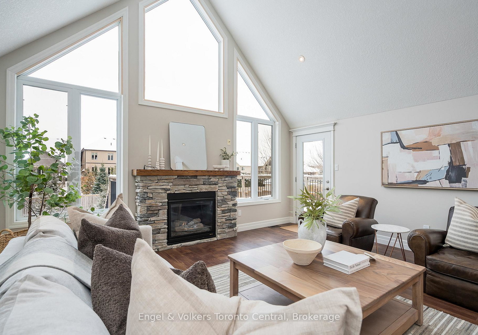 34-findlay-drive-collingwood-ontario-s12698442
