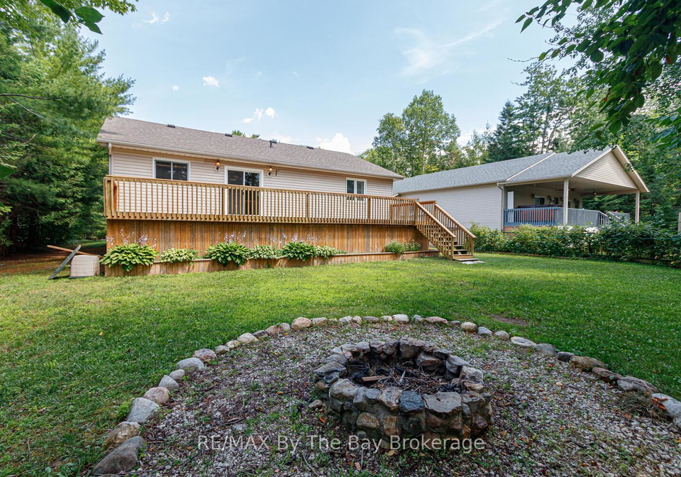 72-57th-street-s-wasaga-beach-ontario-s12698862