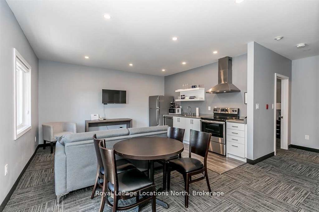 361-mosley-street-wasaga-beach-ontario-s12700148