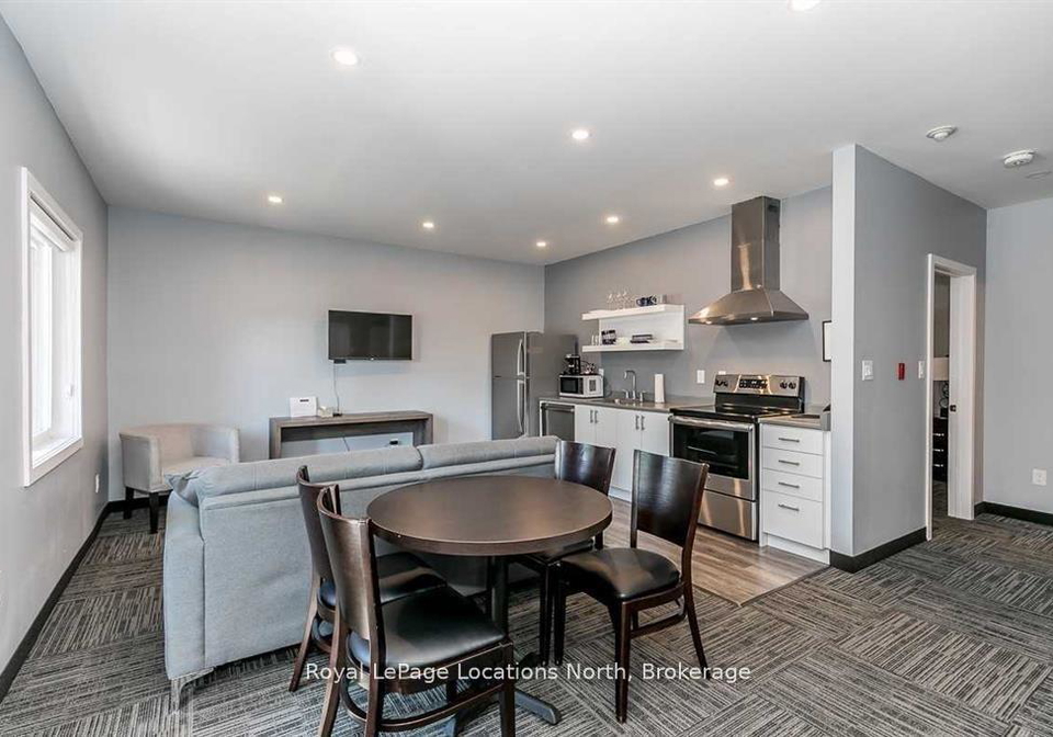 361-mosley-street-wasaga-beach-ontario-s12700148