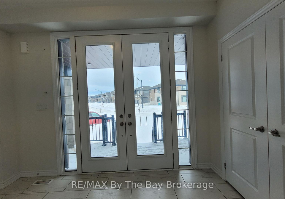 11-del-ray-crescent-wasaga-beach-ontario-s12701508